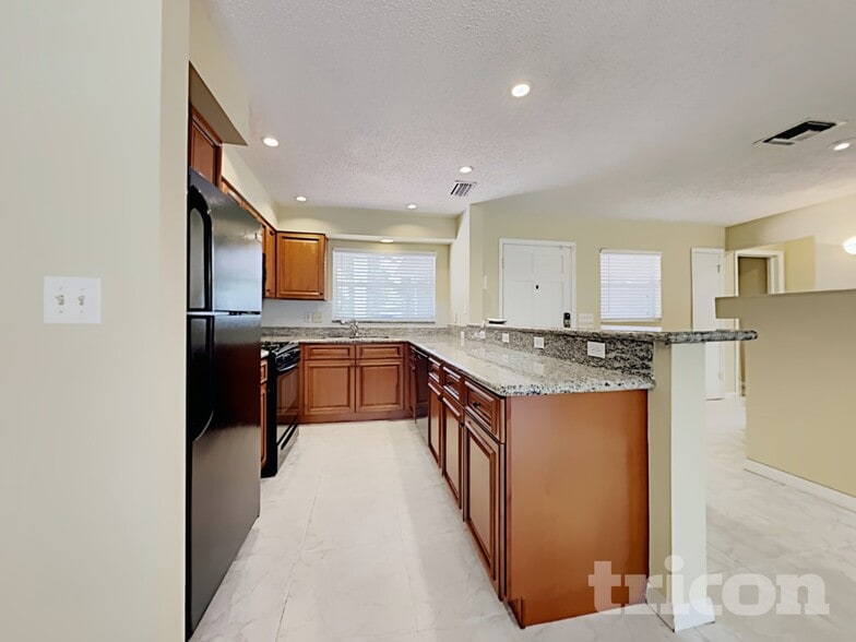 Building Photo - 1447 Fairmont St