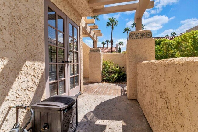 Building Photo - 45394 Lupine Ln