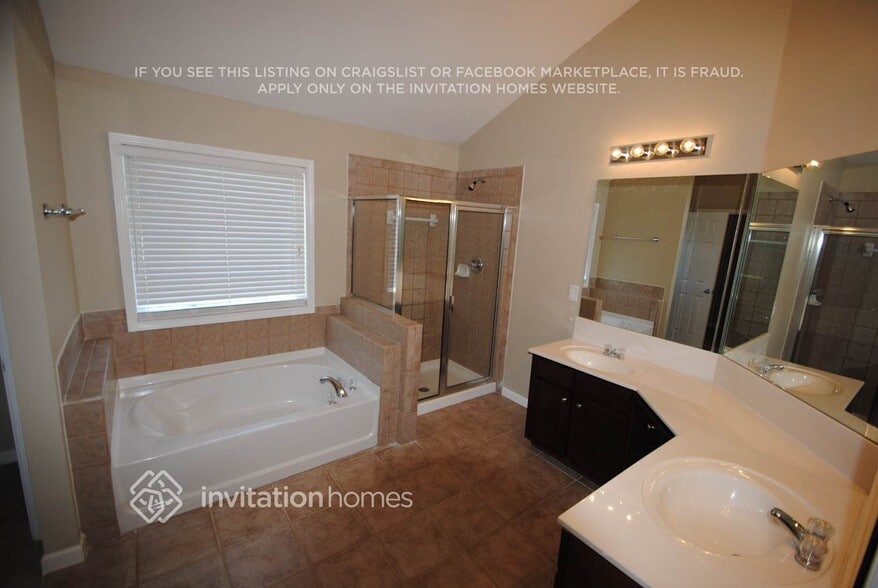 Building Photo - 5372 Heyward Pl SW