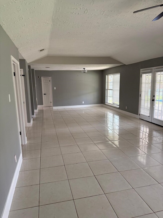 Building Photo - 24026 Tayloe House Ln