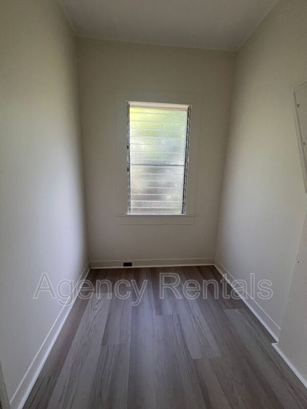 Building Photo - 2835-2841 Kolowalu St