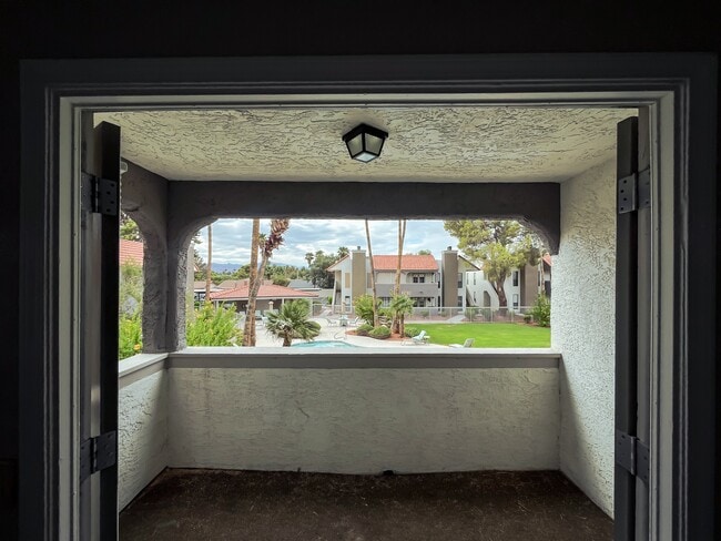 Building Photo - 2112 Sunfish Dr