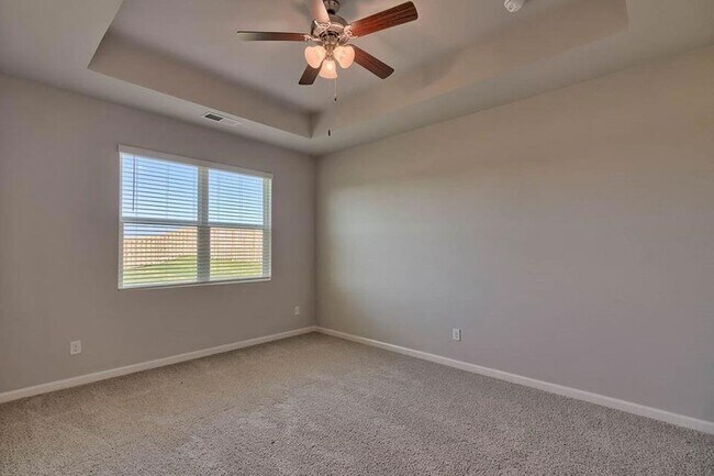 Building Photo - 1012 Hay Meadow Dr.