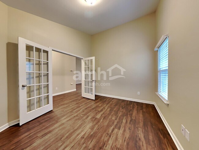 Building Photo - 317 Drayton Place Dr