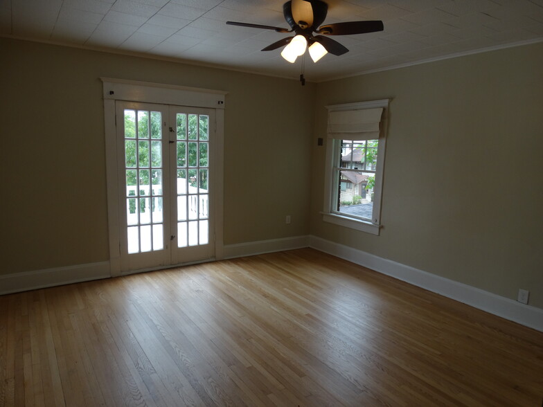 Bedroom 3 - 707 E 8th St