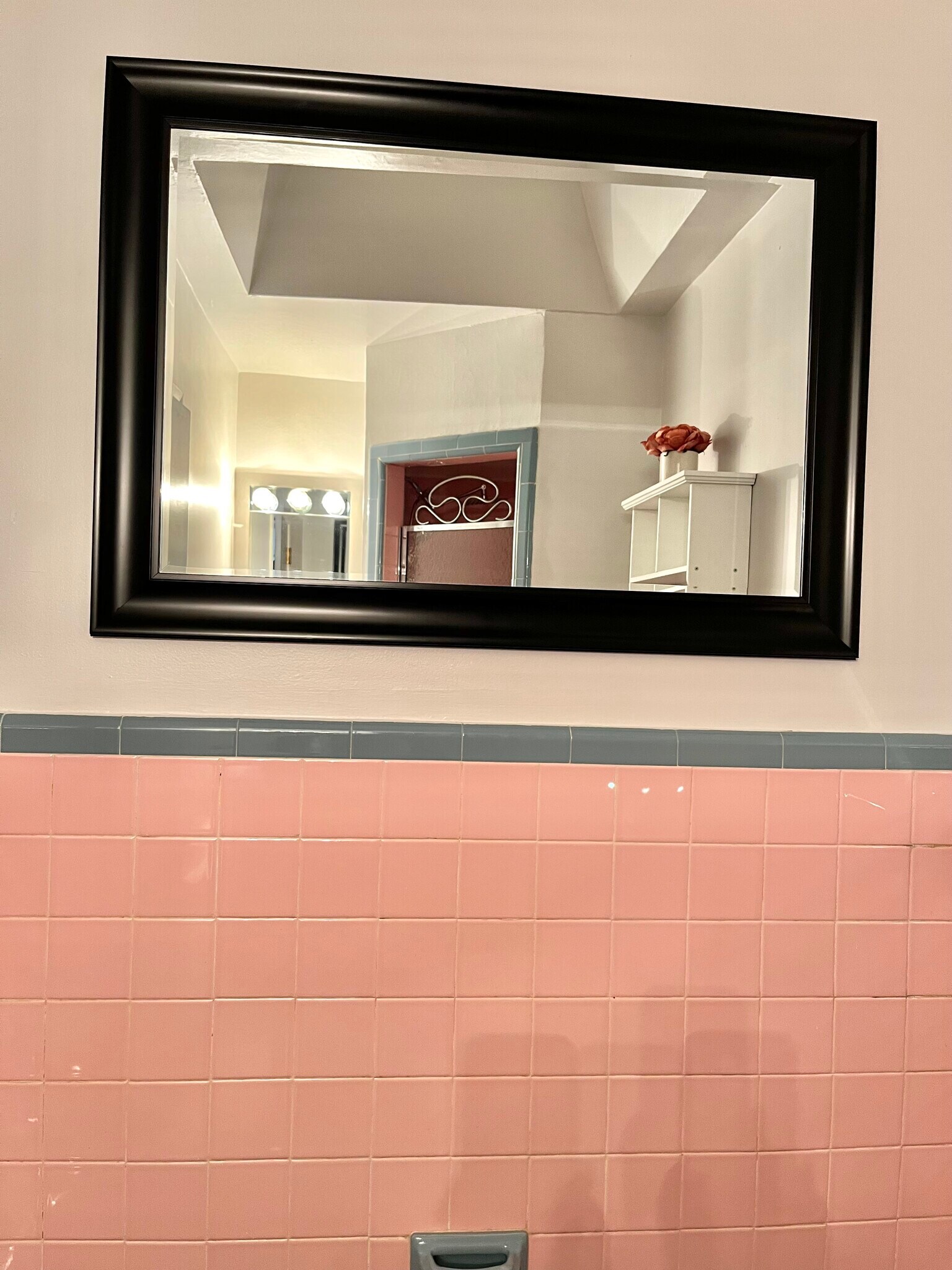 Building Photo - 8027 Rodney St