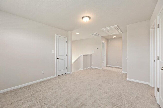 Building Photo - 207 Cherry Blossom Ln