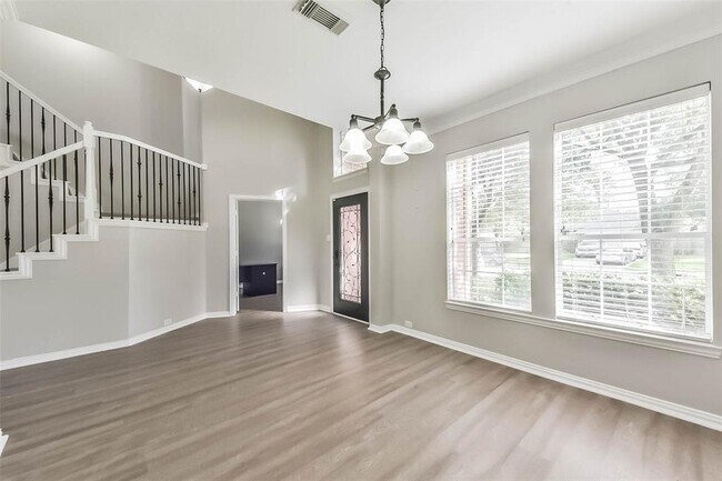 Building Photo - 2812 Chinaberry Park Ln