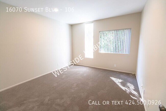 Building Photo - 16070 Sunset Blvd