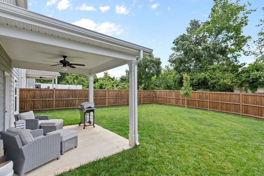 Privacy Fence to Height - 1224 Arroyo Dr