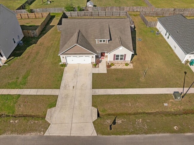 Building Photo - Welcome to Sterling Farms!