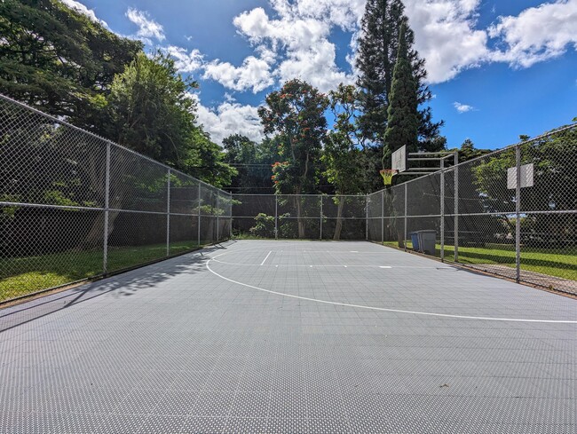 Building Photo - 98-500-500 Koauka Loop