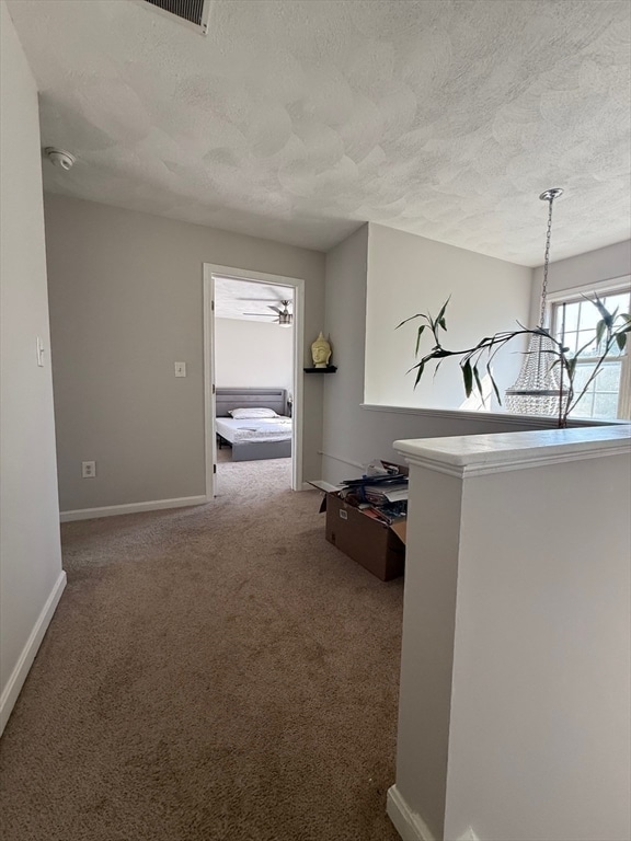 Building Photo - 10 Ptarmigan Dr