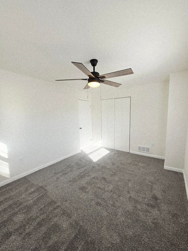 Building Photo - Renovated 3-Bedroom, 1-Bathroom Home in Beechfield