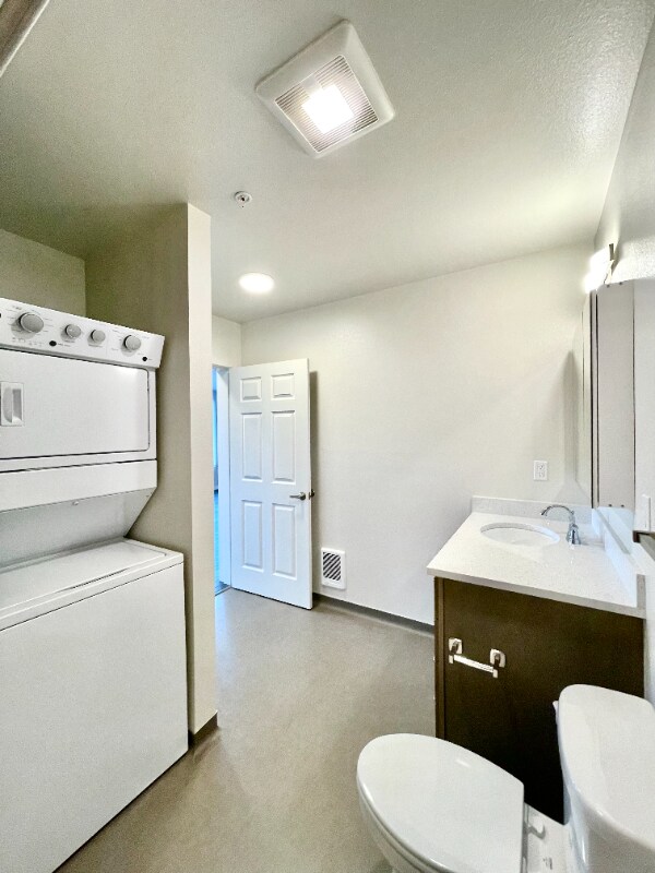 Building Photo - 1925 S I St