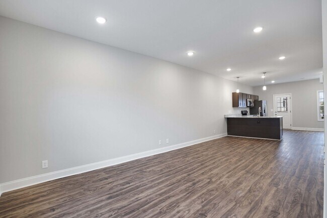 Building Photo - Pro Park Villages # 105