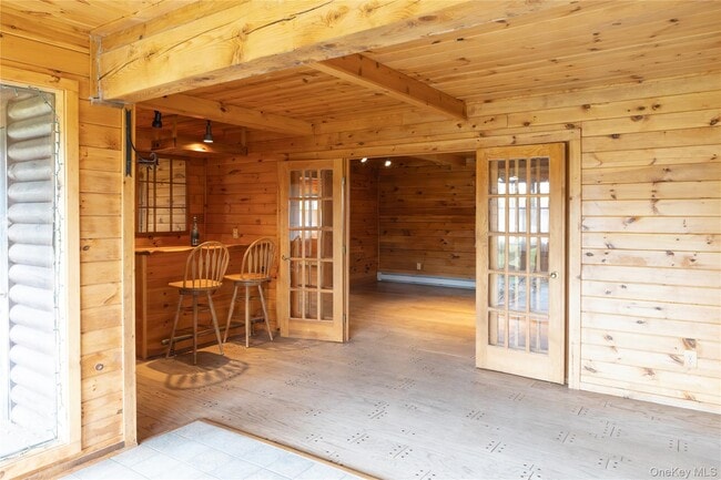 Building Photo - 618 Clapp Hill Rd