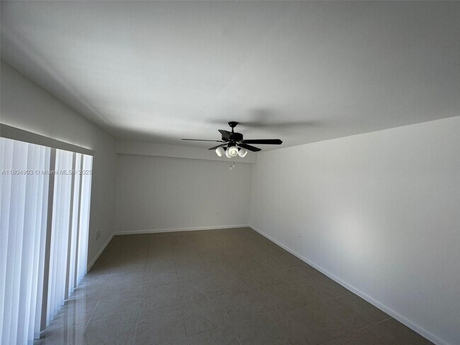 Building Photo - 719 Mill Valley Pl