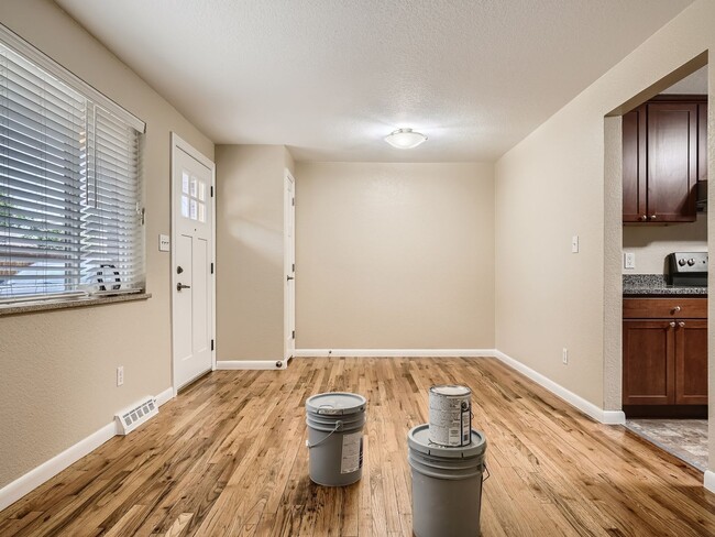 Building Photo - Cozy 3 Bed in the Highlands COMING SOON!!!!