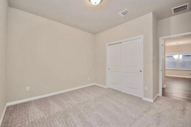 Building Photo - 2937 Bridekirk Dr