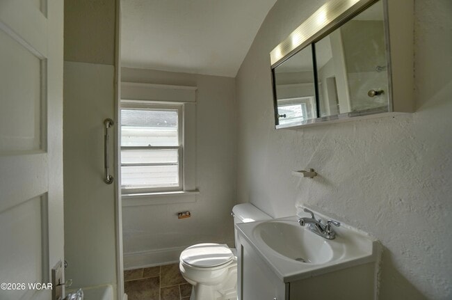 Building Photo - 1141.5 N Main St