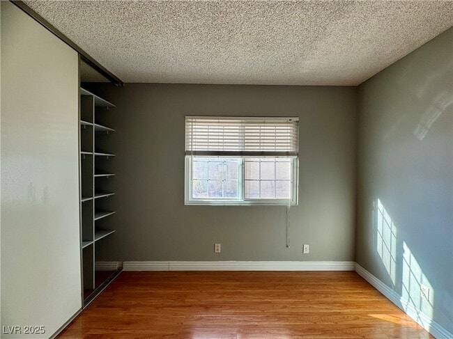 Building Photo - 7018 Montcliff Ave