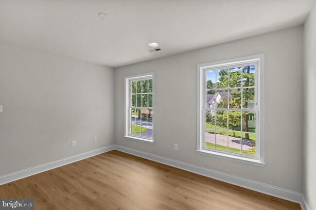 Building Photo - 9724 Centennial Meadows Ln