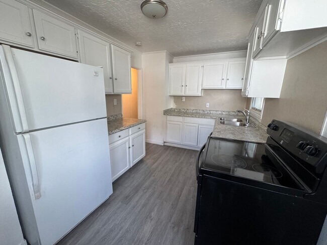 Building Photo - Beautiful Provo home for rent!