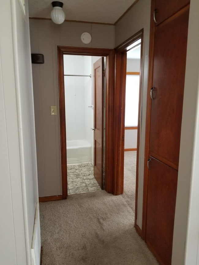 Building Photo - 2212 Ward St