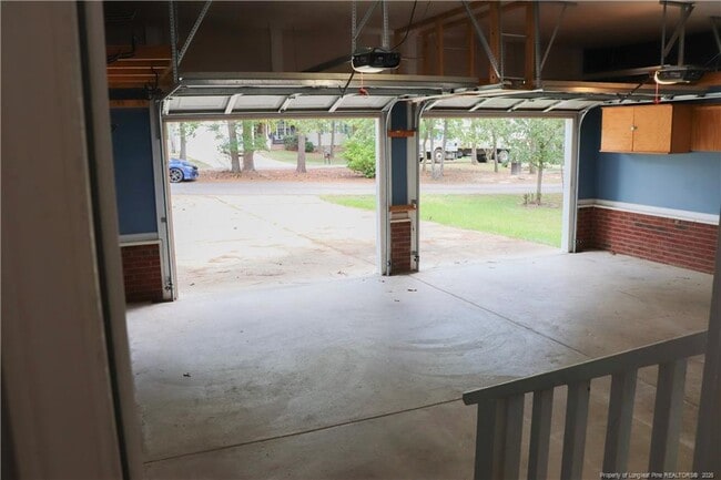 Building Photo - 44 Cutter Cir