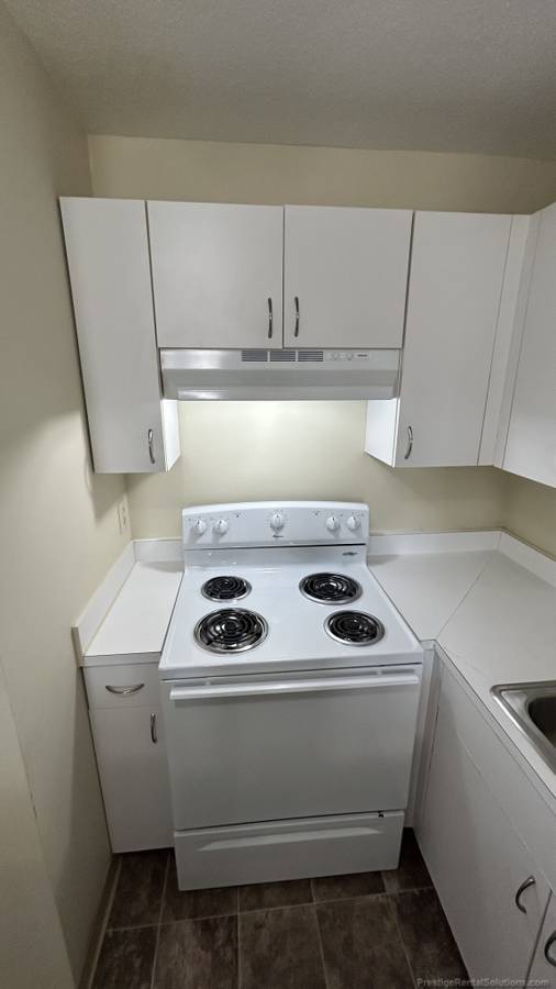 Building Photo - 9 Saint Joseph St