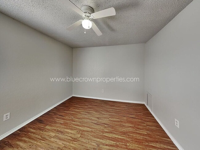Building Photo - 648 S Rogers Rd