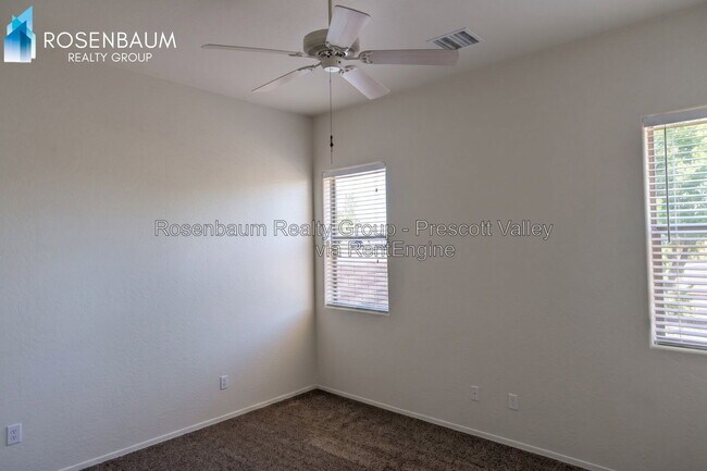 Building Photo - 5935 N Talbot Dr