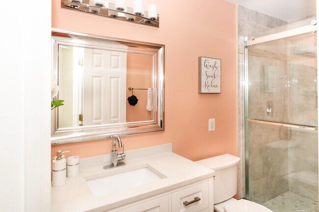 Building Photo - 18278 Maple Spring Ct