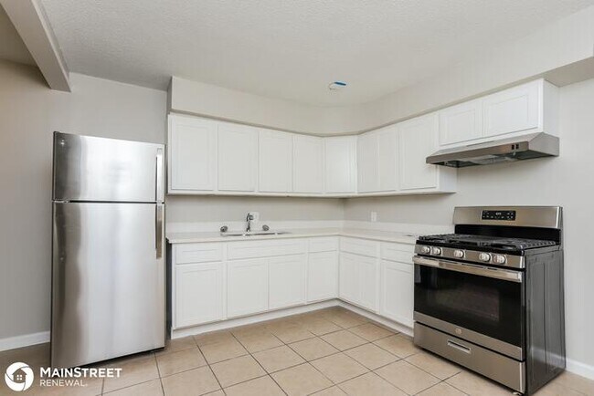 Building Photo - 23 JAMESTOWN DR, ST PETERS, MO 63376
