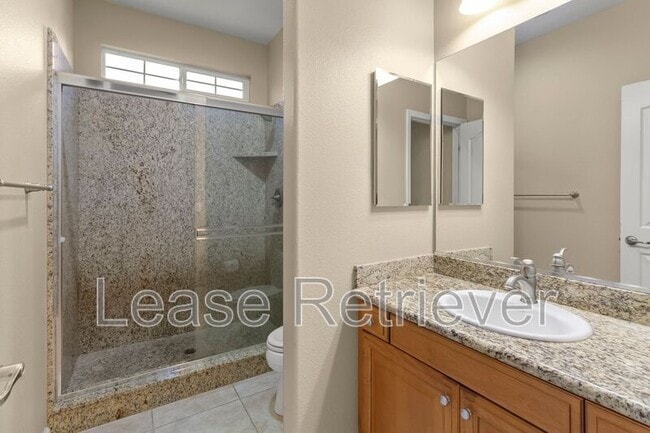 Building Photo - 265-269 S Sonrisa St