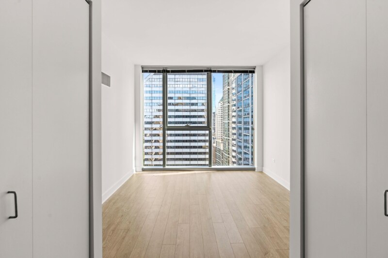 Building Photo - 190 N Garland Ct