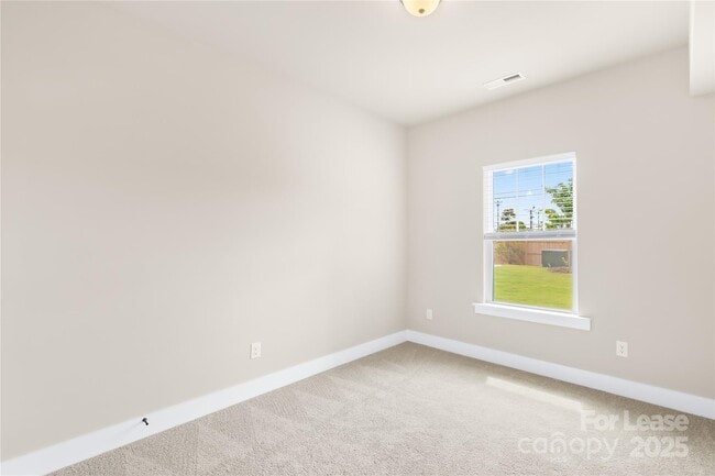 Building Photo - 4126 Salient St