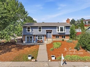 Building Photo - 1239 Suncrest Way