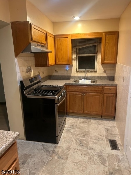 Building Photo - 655 E 3rd Ave