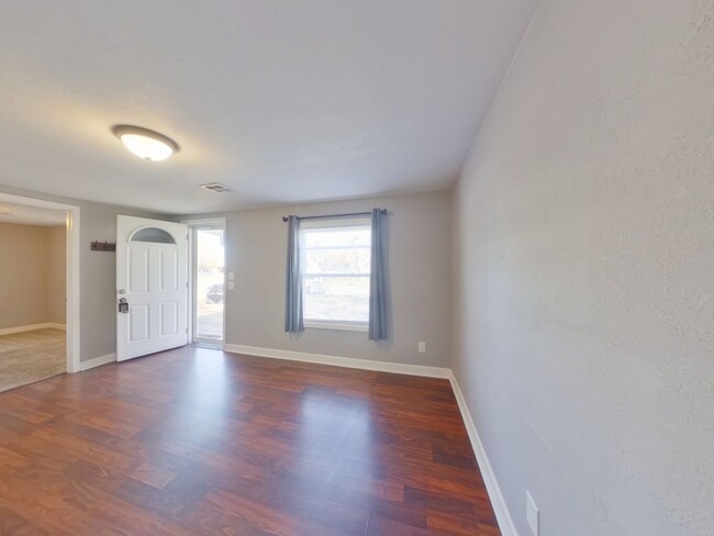 Building Photo - 2241 Santa Fe S