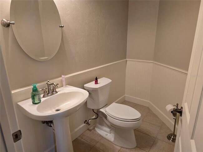 Building Photo - 8613 SW 76th Pl