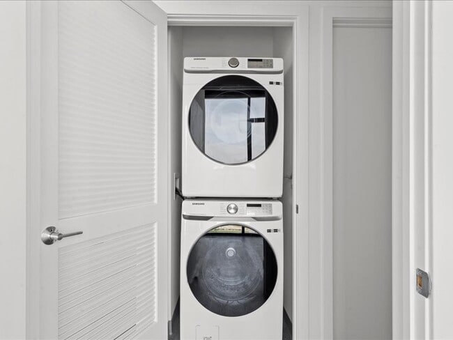 Building Photo - 808 N Cleveland Ave