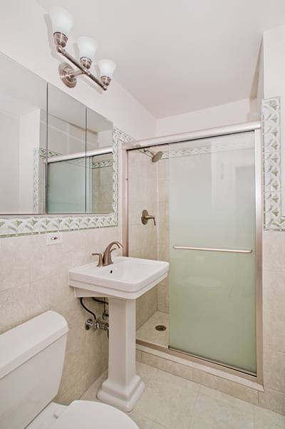 Building Photo - 382 Central Prk W