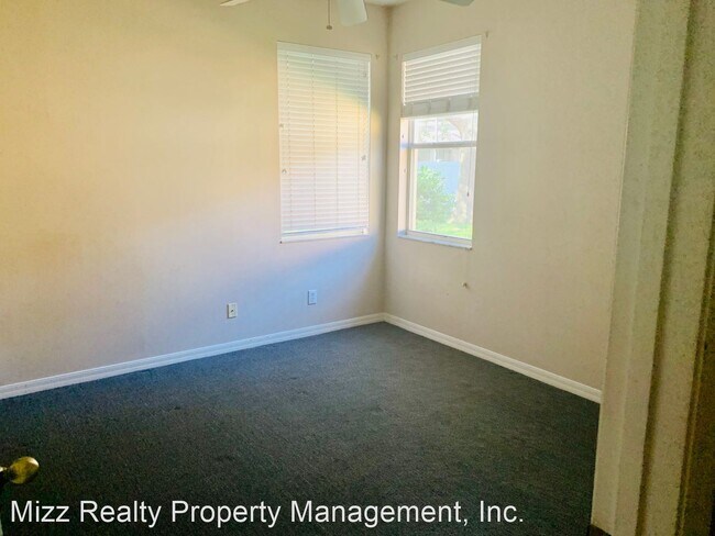 Building Photo - 4 br, 3 bath House - 433 Heather Hills Drive