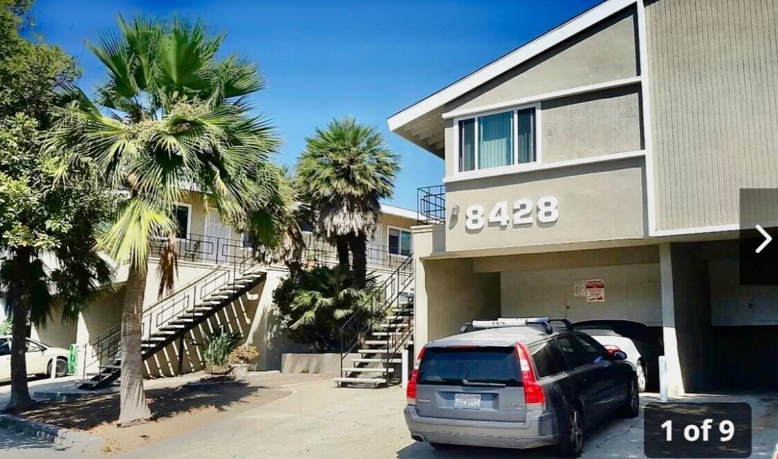 Building Photo - 8428 Gulana Ave