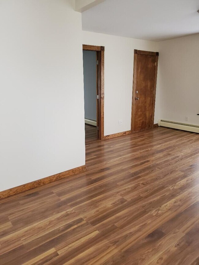 Building Photo - 448 Coggeshall St