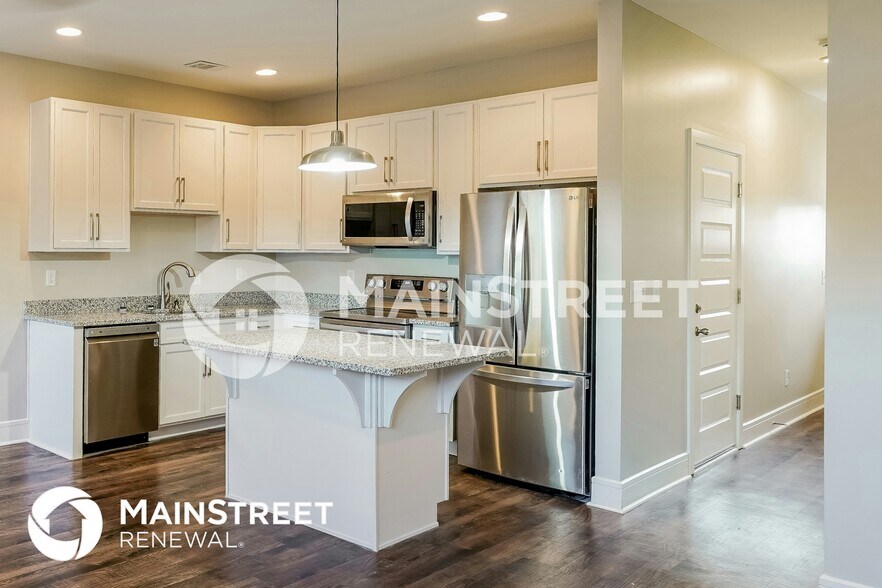 Building Photo - 122 Hartsville Ct