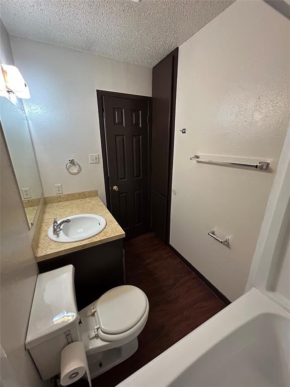 Building Photo - 908 Emile St