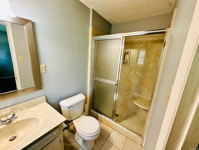 Building Photo - 414 Newcomb Cove